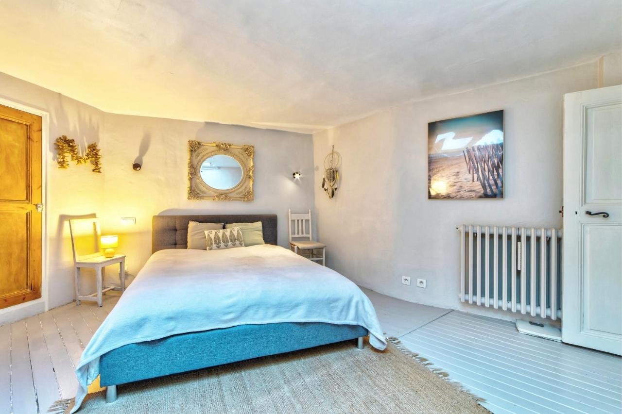 Townhouse Mougins In The Old Village, Fantastic View, Sea And Mountains מראה חיצוני תמונה